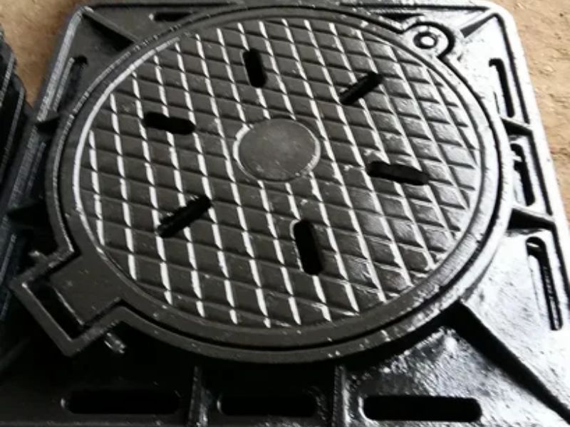 Nắp hố ga thu thăm là gì? Cấu tạo, vai trò và phân loại